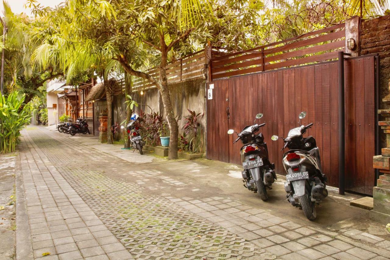 Villa Julia | Heart Of Seminyak | 350M Beach ภายนอก รูปภาพ